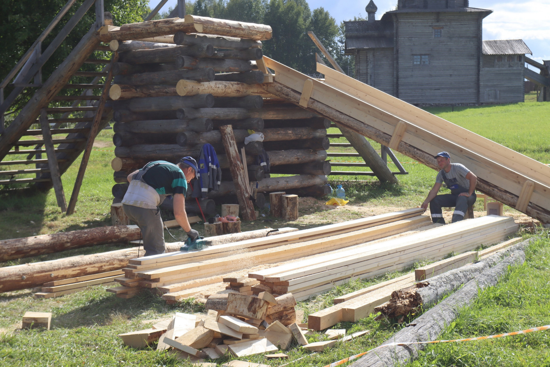 30 августа 2023 года. Ремонтные работы на горке